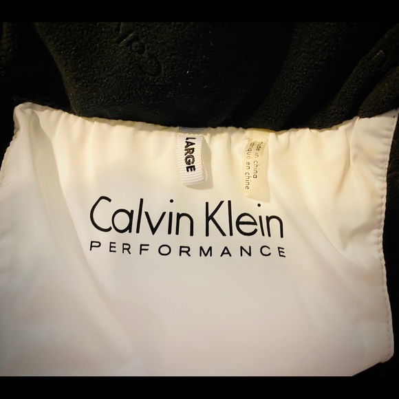 Calvin Klein Performance Puffer Coat - Picture 3 of 11
